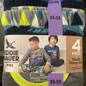 Eddie Bauer Youth Sleep Set - Gray and Blue